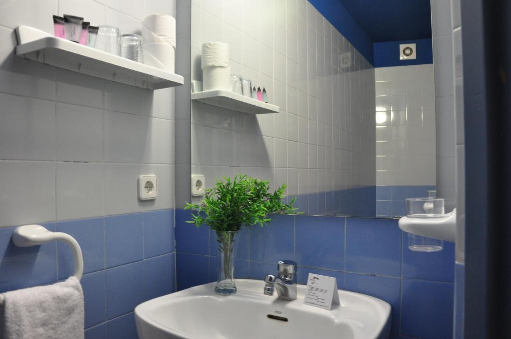 Residencia D'Investigadors Barcelona Room photo