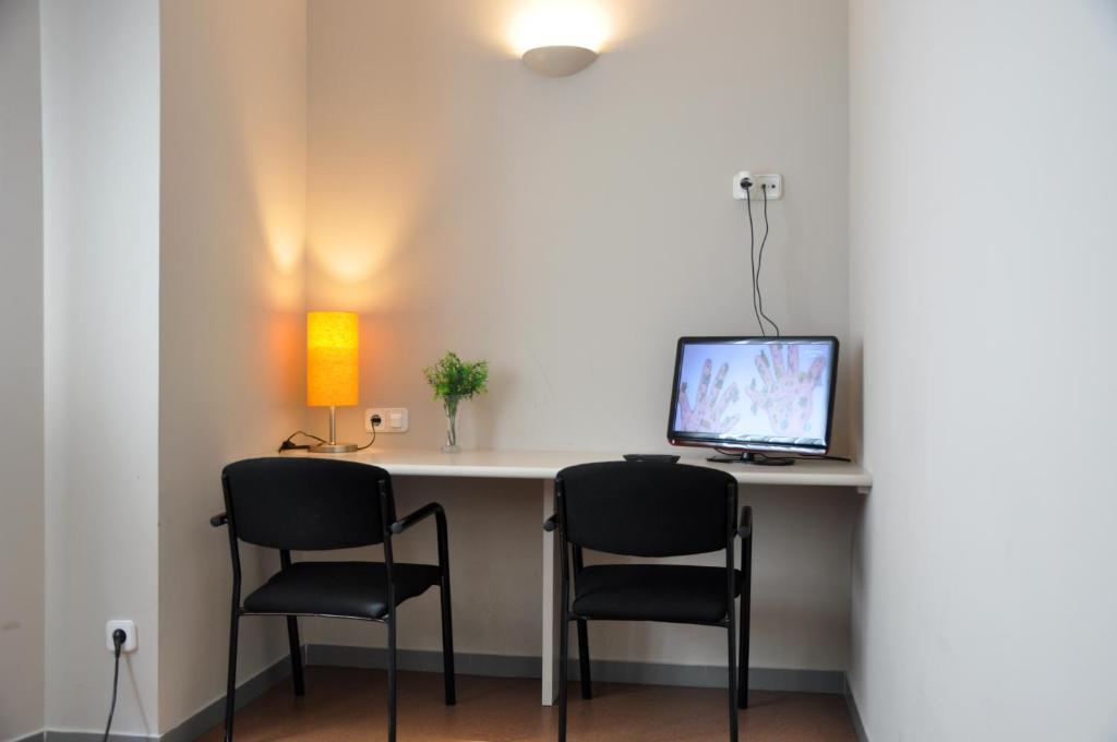 Residencia D'Investigadors Barcelona Room photo